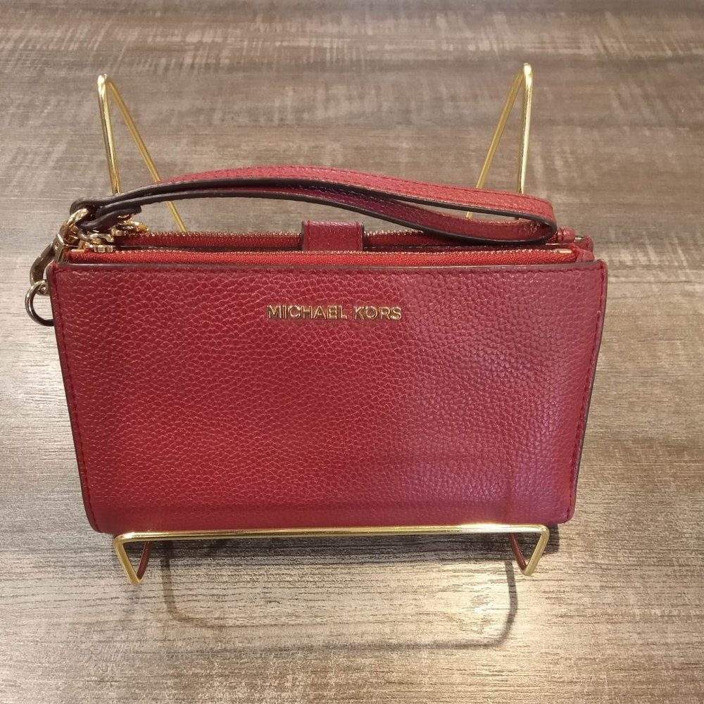 Michael Kors pebbled leather wallet